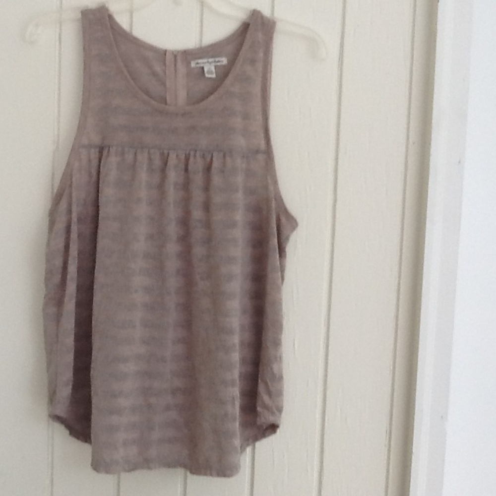 Super cute American Eagle tank top